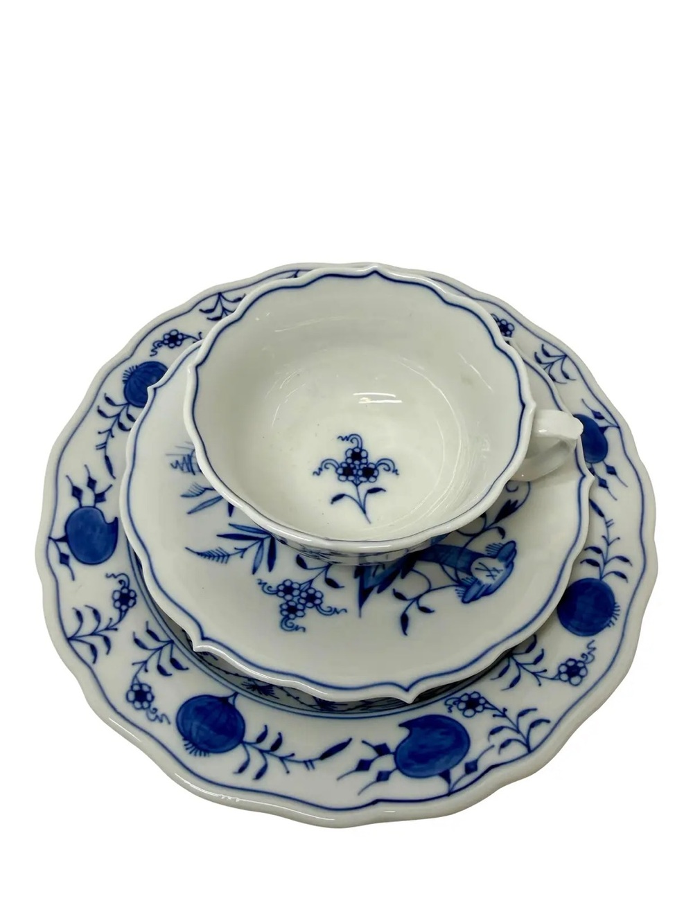 Antique Meissen Porcelain Blue Onion Trio– Cup, Saucer, Plate – First Quality